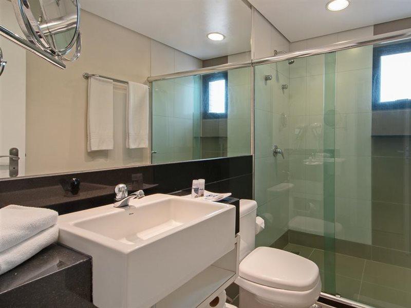 Adrianópolis Hotel 4*